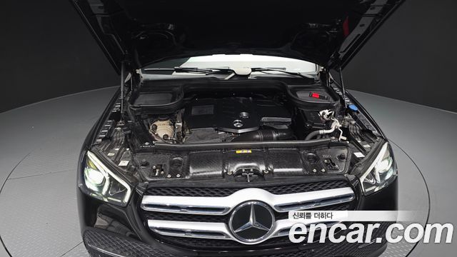 Mercedes-Benz GLE-Class (W167) GLE300d 4MATIC 2020 — фото 6
