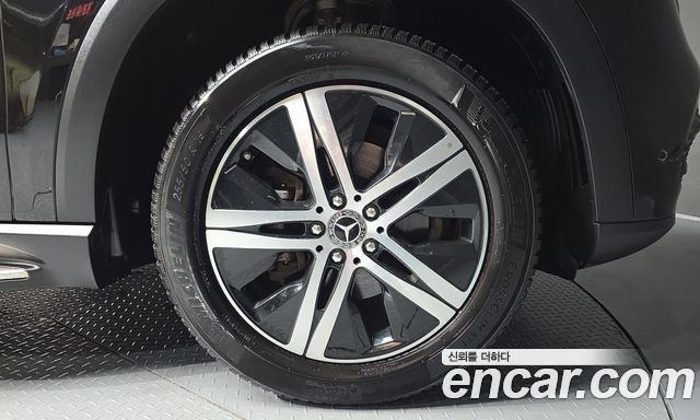Mercedes-Benz GLE-Class (W167) GLE300d 4MATIC 2020 — фото 21