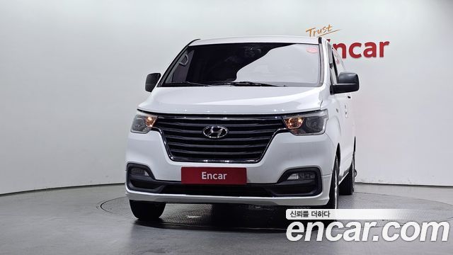 Hyundai Grand Starex Van 3-Seater Smart 2019 — фото 3