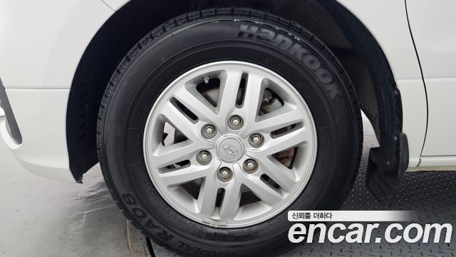 Hyundai Grand Starex Van 3-Seater Smart 2019 — фото 5