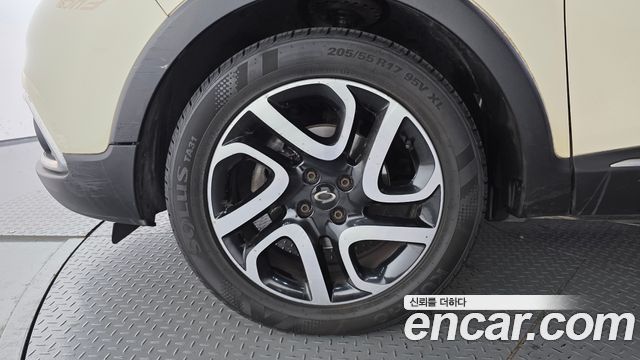 Renault Korea QM3 RE 2016 — фото 5
