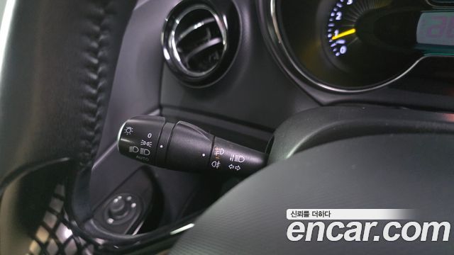 Renault Korea QM3 RE 2016 — фото 16