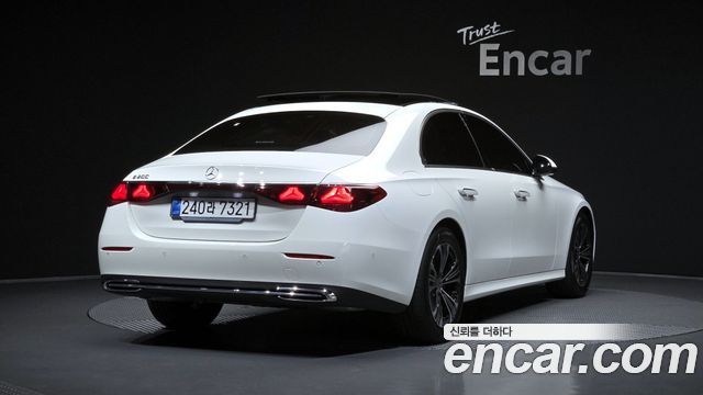 Mercedes-Benz E-Class (W214) E200 Avantgarde 2025 — фото 2