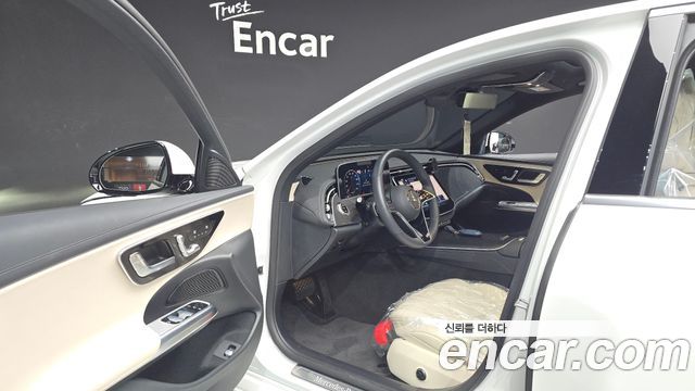 Mercedes-Benz E-Class (W214) E200 Avantgarde 2025 — фото 10