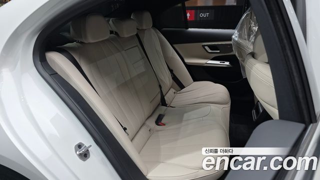 Mercedes-Benz E-Class (W214) E200 Avantgarde 2025 — фото 11