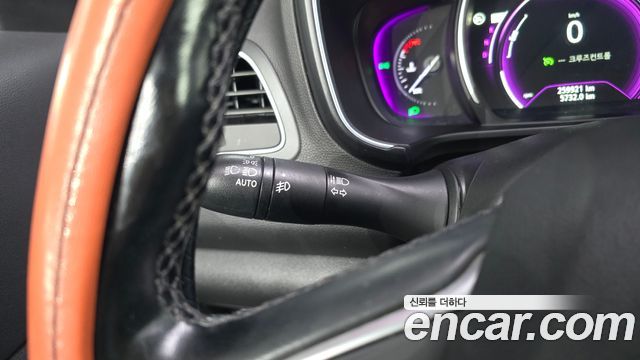 Renault Korea QM6 Diesel 4WD RE Signature 2017 — фото 30