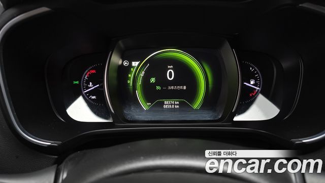 Renault Korea QM6 Diesel 2WD SE 2017 — фото 8