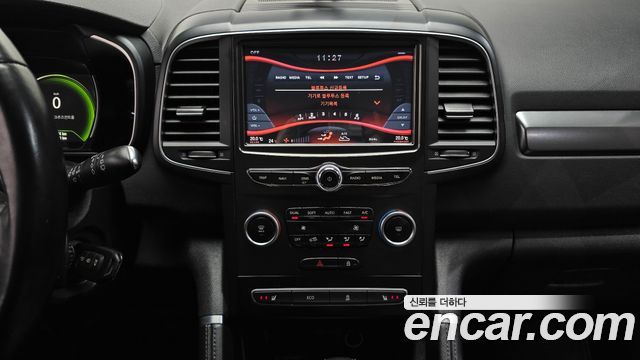 Renault Korea QM6 Diesel 2WD SE 2017 — фото 14