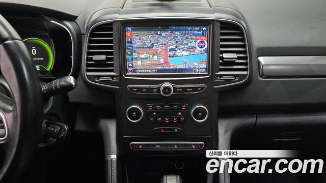 Renault Korea QM6 Diesel 2WD SE 2017 — фото 16