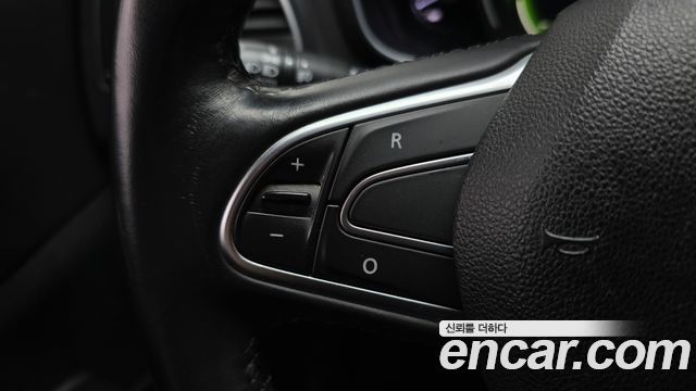 Renault Korea QM6 Diesel 2WD SE 2017 — фото 18