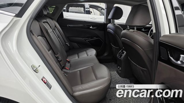 Kia K7 2.4 GDI Limited 2018 — фото 11