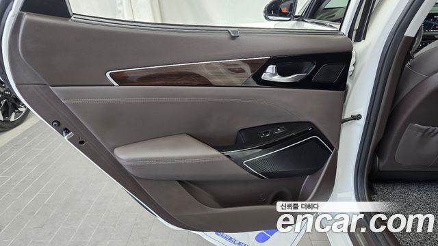 Kia K7 2.4 GDI Limited 2018 — фото 25