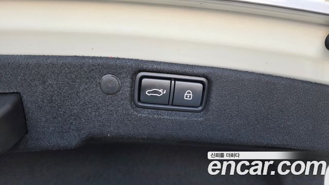 Kia K7 2.4 GDI Limited 2018 — фото 32