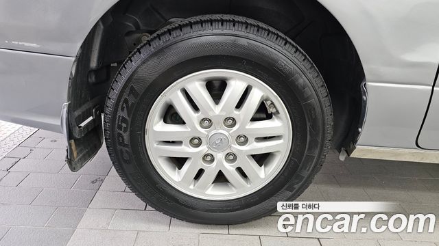 Hyundai Grand Starex Van 3-Seater LPi Smart 2019 — фото 5