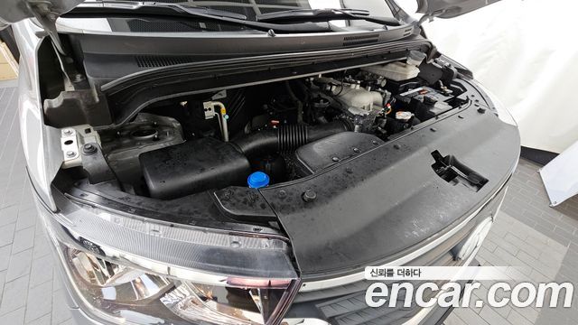 Hyundai Grand Starex Van 3-Seater LPi Smart 2019 — фото 6