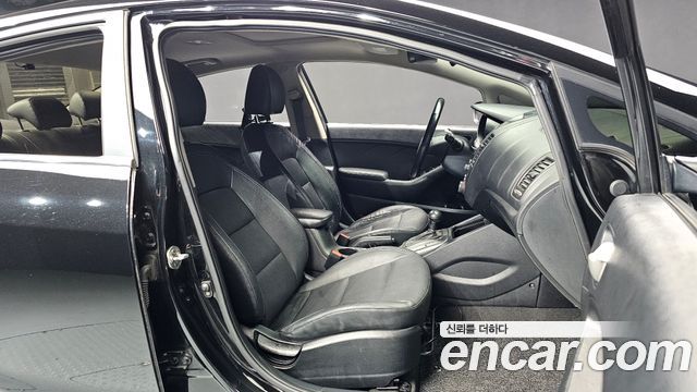 Kia K3 Diesel Luxury 2014 — фото 11