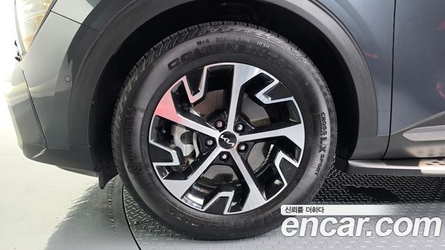 Kia Sportage Hybrid (V) Signature Gravity 2WD 2022 — фото 5