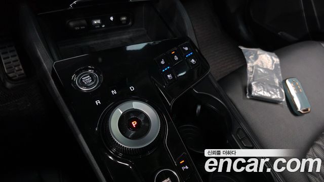Kia Sportage Hybrid (V) Signature Gravity 2WD 2022 — фото 9