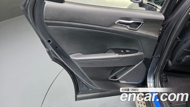 Kia Sportage Hybrid (V) Signature Gravity 2WD 2022 — фото 25