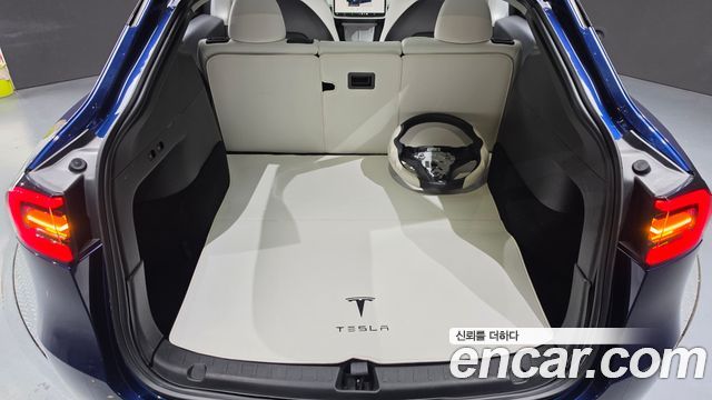 Tesla Model Y Long Range AWD 2022 — фото 29