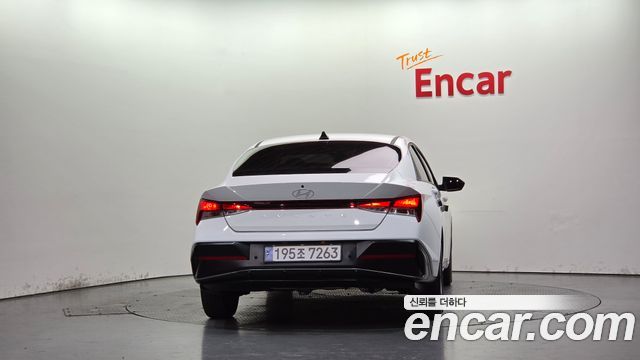 Hyundai Avante (CN7) 1.6 LPi Smart 2024 — фото 4