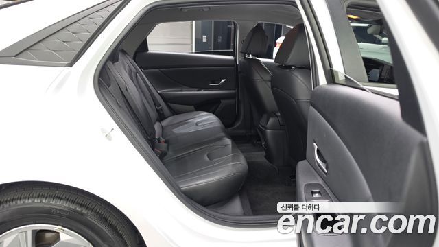 Hyundai Avante (CN7) 1.6 LPi Smart 2024 — фото 12