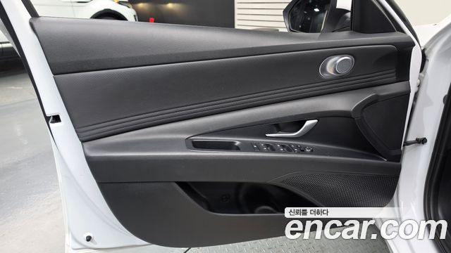 Hyundai Avante (CN7) 1.6 LPi Smart 2024 — фото 24