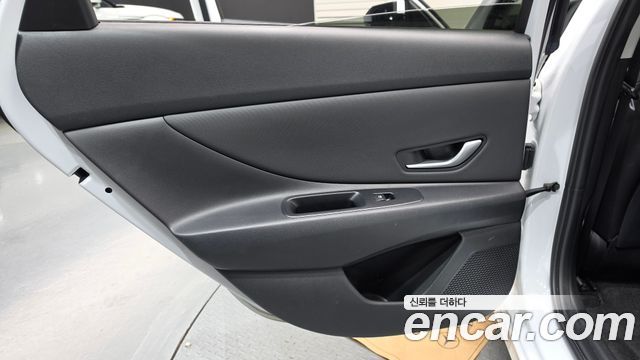 Hyundai Avante (CN7) 1.6 LPi Smart 2024 — фото 25