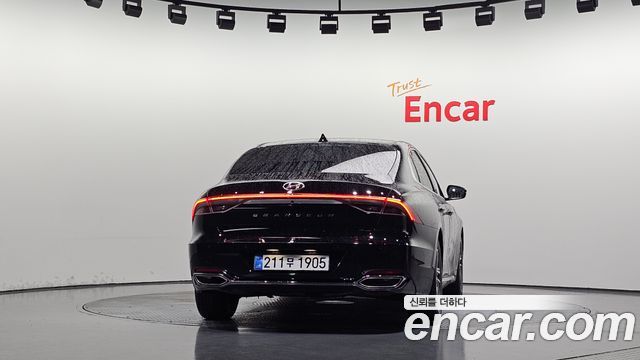 Hyundai Grandeur (IG) 2.5 Premium 2023 — фото 4