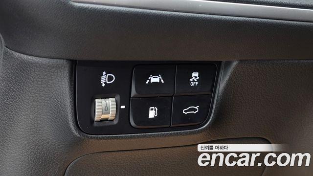 Hyundai Grandeur (IG) 2.5 Premium 2023 — фото 13