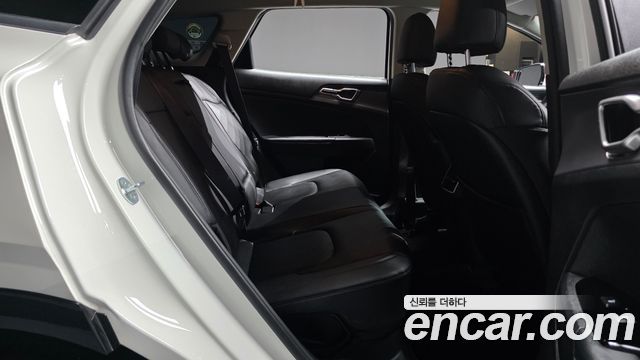 Kia Sportage Hybrid (V) Nobleless 2WD 2024 — фото 11