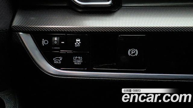 Kia Sportage Hybrid (V) Nobleless 2WD 2024 — фото 27