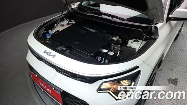 Kia Niro EV Air 2023 — фото 6