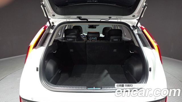 Kia Niro EV Air 2023 — фото 20