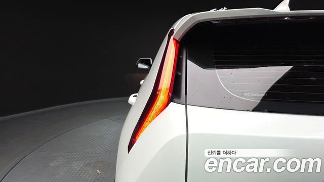 Kia Niro EV Air 2023 — фото 23