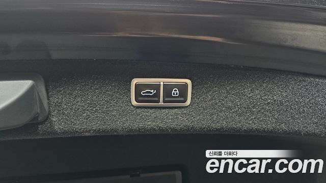Genesis G80 (RG3) Gasoline 3.5 Turbo AWD 2021 — фото 32