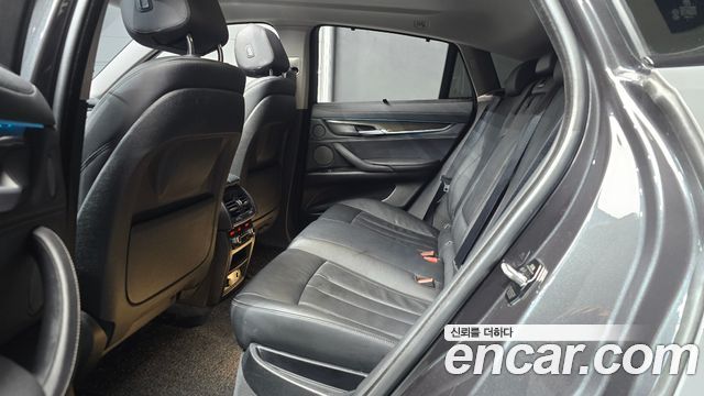 BMW X6 (F16) xDrive 30d 2018 — фото 12