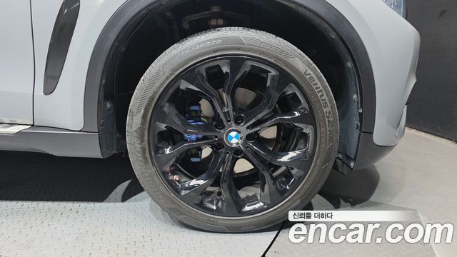 BMW X6 (F16) xDrive 30d 2018 — фото 21