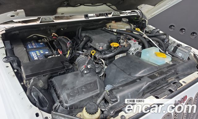 Jeep Wrangler (JK) 2.8 Diesel Sahara 4Door 2014 — фото 6