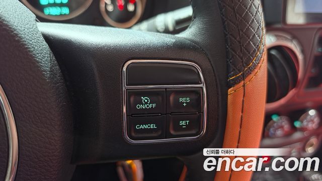 Jeep Wrangler (JK) 2.8 Diesel Sahara 4Door 2014 — фото 16