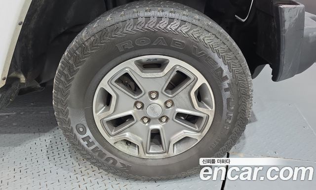 Jeep Wrangler (JK) 2.8 Diesel Sahara 4Door 2014 — фото 21