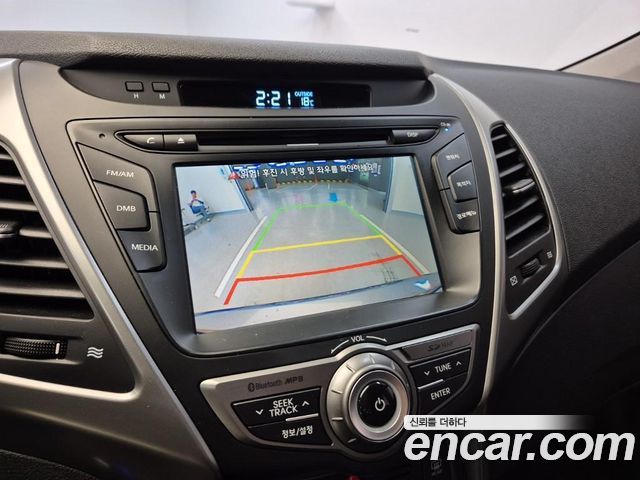 Hyundai Avante 1.6 GDi Smart Standard 2015 — фото 18