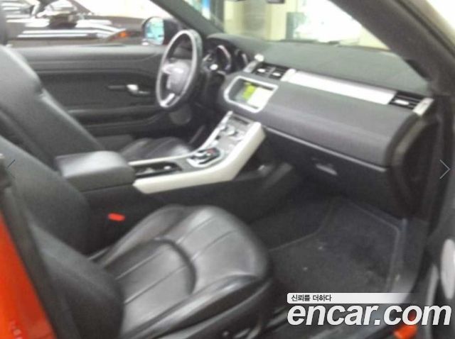 Land Rover Range Rover Evoque 2.0 TD4 SE Dynamic Convertible 2018 — фото 4