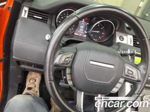 Land Rover Range Rover Evoque 2.0 TD4 SE Dynamic Convertible 2018 — фото 5