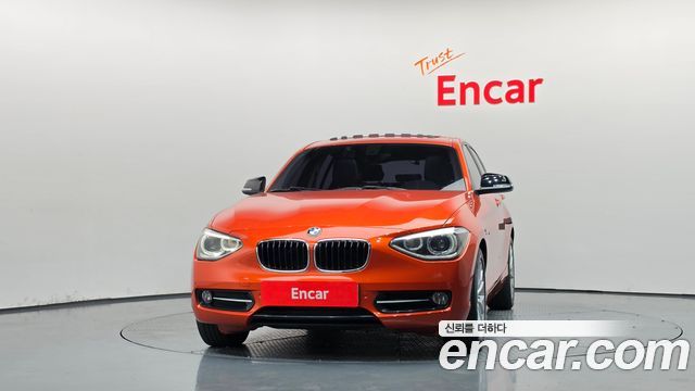 BMW 1 Series (F20) 118d Sport 5Door 2015 — фото 3