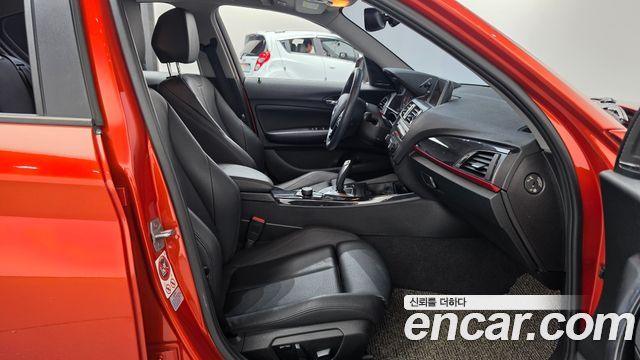 BMW 1 Series (F20) 118d Sport 5Door 2015 — фото 11