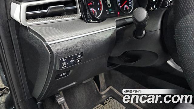 Kia K5 (III) 2.0 LPI(Renter car) Strandard 2022 — фото 30