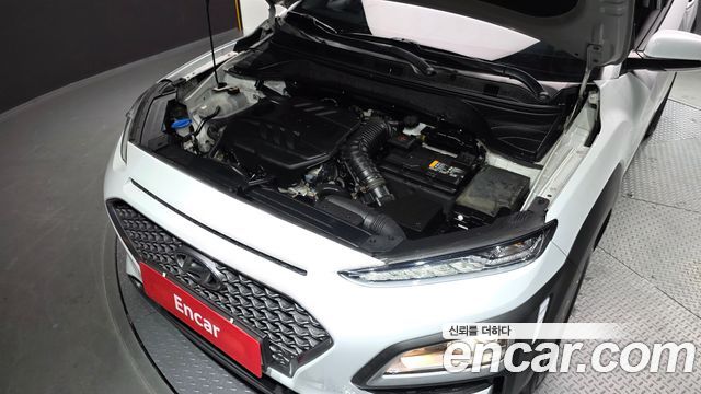 Hyundai Kona Diesel 1.6 2WD Modern Choice 2020 — фото 6