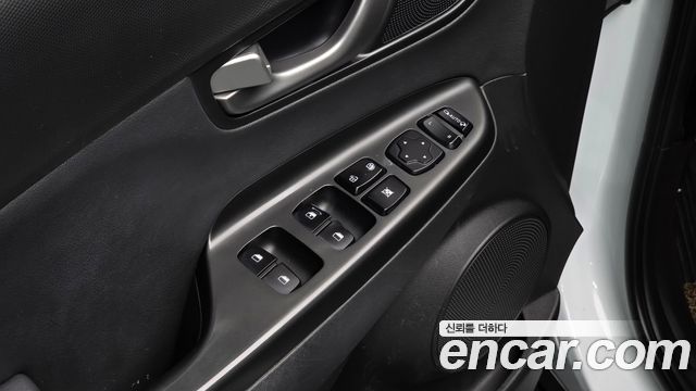 Hyundai Kona Diesel 1.6 2WD Modern Choice 2020 — фото 16