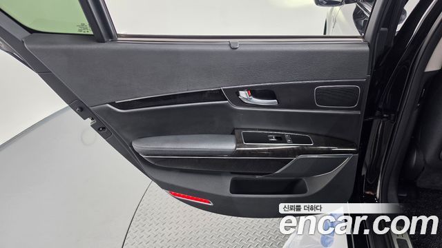 Kia K9 3.3 GDI Executive 2014 — фото 25